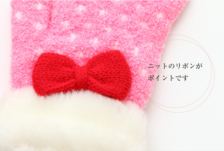 ニットのリボンがポイントです。