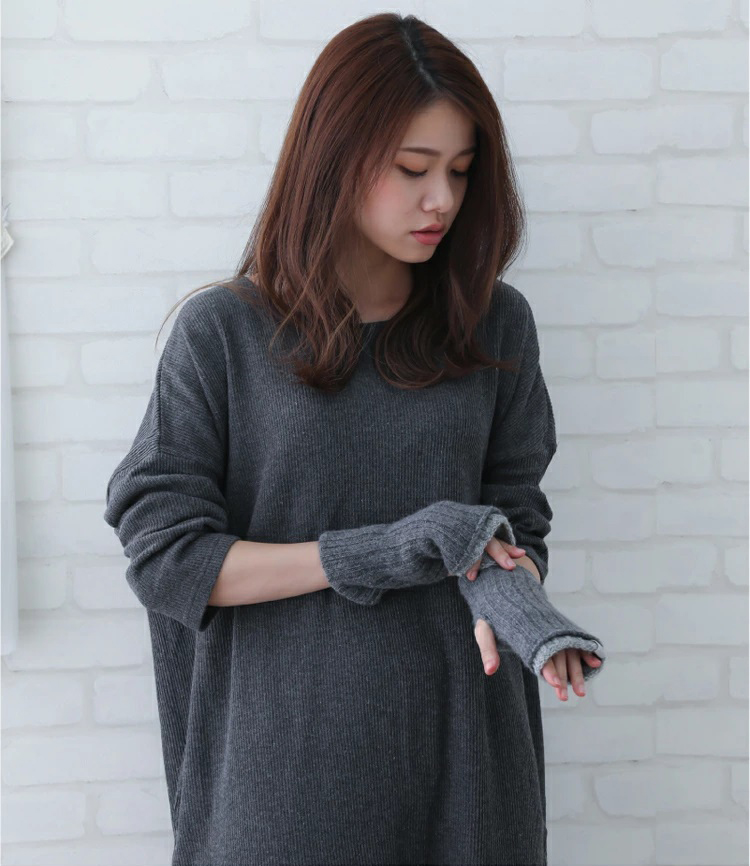 二重に折り返すとショートグローブに早変わり。