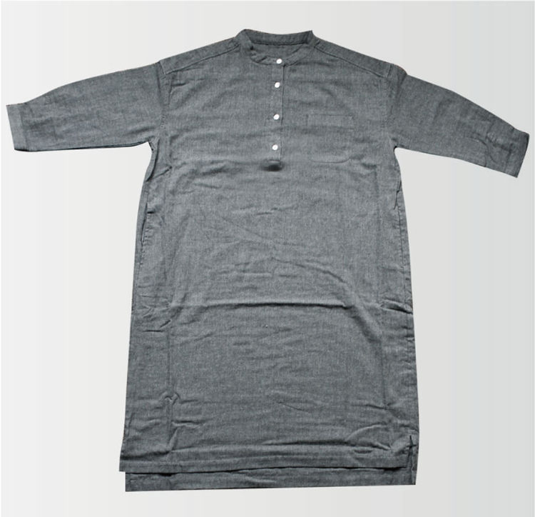 チャコールのカラー