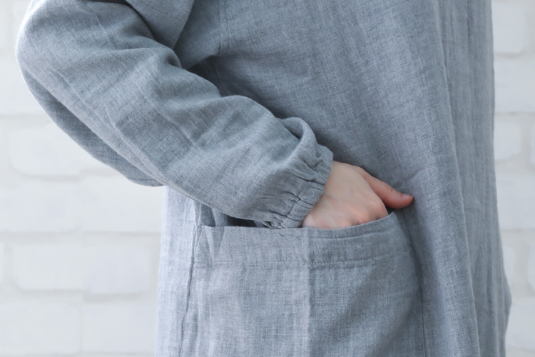 真横にあるポケット