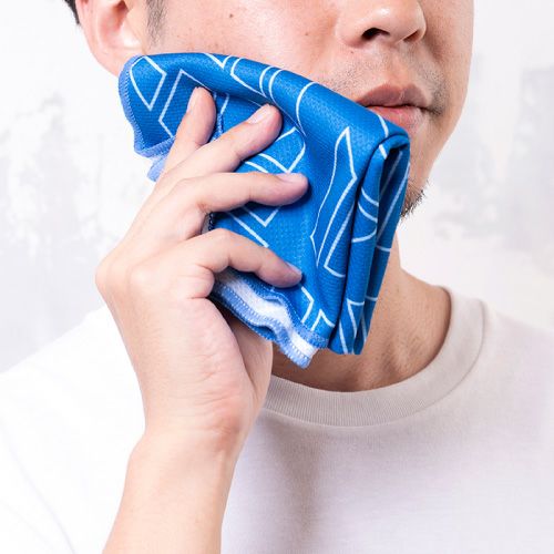 アディダス クールタオル 夏の必需品 adidas UVカット UPF40詳細