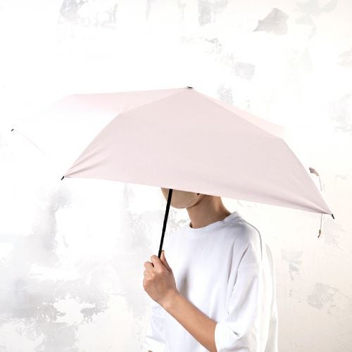 パウダーピンク